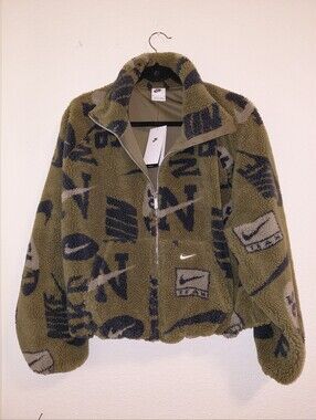 NWT Nike High Pile Olive Green Sherpa Jacket Medium